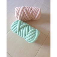 Chunky Yarn Knitting Yarn/ Jumbo Yarn/ Jumbo Yarn/ Bulky Yarn/ Tube
