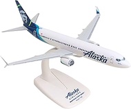 SkyMarks Alaska Airlines Boeing 737-900 1:200 Scale Collectible Injection-Molded Plastic Airplane Mo
