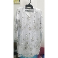 Baju nikah sepasang suami isteri