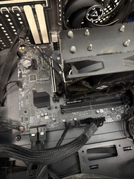 MSI PRO h610m DDR4 主機板 +i3 12100f cpu +風泠利民120