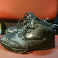 Outdoor High Top Hiking Shoes Camping Brooks size 42