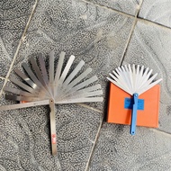 Leaf ruler measures from 0.02-1.0mm, 17 leaves to measure gap, length 10-30cm