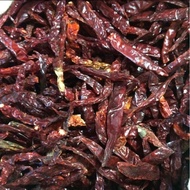 Dried cayenne pepper and dried cayenne pepper 50 grams