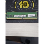 SK Hynix 4GB DDR4 SDRAM desktop memory module (RAM).