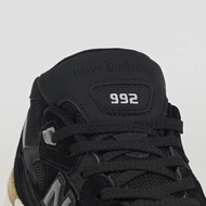 New Balance 992 Black Grey