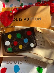 LV x 草間彌生 迷你鏈袋款（小皮包）