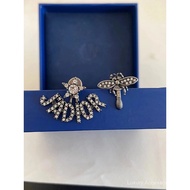 CHA *** Di0r Di0r Bee Earrings Classic Rhinestone J ' AD1or Asymmetric Earrings