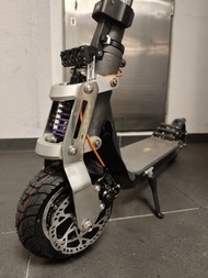 小米Ninebot九號電動滑板車改裝升級服務