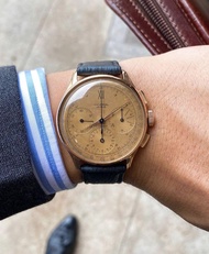 Vintage Universal Geneve Compax (1940s)
