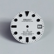 Black and White Dial Black Noctilucent Nh35/36/4r36/7S and Other Movement Diving 200M Can Small Mm00