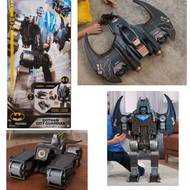 Bộ Gotham City Guardian hơn 40 âm thanh + đèn led 4 trong 1 với robot cao gần 70cm Batwing BatTank v