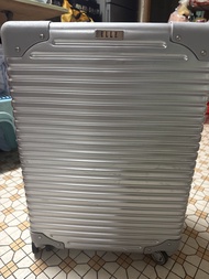 ELLE 銀色行李箱