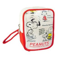 史努比Snoopy 復古圖案防水化妝包 腰包 手提包 萬用多用途包