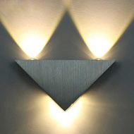 Lampu Hias Dinding LED Modern Traingle Aluminium 3W Minimalis Wall Lamp Tempel Tembok Elegan Keren L