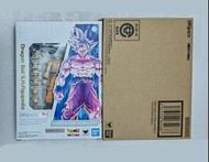 SHF 龍珠超 孫悟空 自在極意 -豐太郎 Edition-
附 Dragon Ball S.H.Figupedia 圖鑑 (全書144 頁)
V Jump 30 周年 x  BANDAI S.H.F