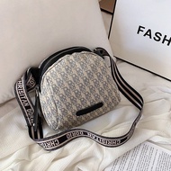 TAS SELEMPANG WANITA VB3500 IMPORT SLINGBAG PESTA BAHU JINJING HANDBAG PEREMPUAN TAS SIMPLE BAHAN KA