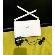 ZTE ZXHN F670L dualband 5G PORT BIRU & Port Hijau unit + adaptor