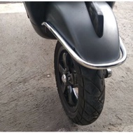 Vespa Primavera LX S125 Front Bumper Accessories/150 & New Sprint