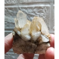 Quartz crystal