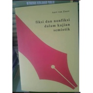 Fiction and Non-Fiction in Semiotic Studies