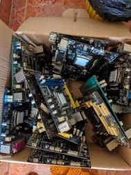 Combo main h81 chip i3 4130 ram 4gb ổ ssd 120gb nguồn 400w( đủ 1bộ cài sẵn win)