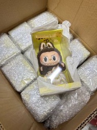 Labubu 泰國限定 LABUBU POPMART 糖膠毛絨公仔 泰國限定 500