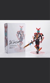 ［誠徵］Shf   S.H.Figart  真骨彫 幪面超人 假面騎士 甲鬥王 kabuto hyper form
