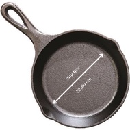 Genuine Lodge cast iron pan - 23cm