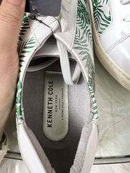 Kenneth Cole 白色印花休閒鞋