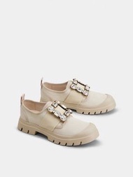 Roger Vivier Walky Viv' Strass Buckle Sneaker in Fabrics (Beige) Walky Viv'鑽扣織物運動鞋 (米色）