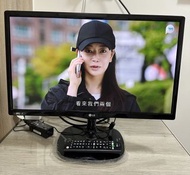 (Sold) LG 22吋 1920 x 1080 高清電視 Made in Korea 兩用 TV MON / monitor 顯示器， 1080p已經內置高清tuner，不用接駁機頂盒，有兩個HD
