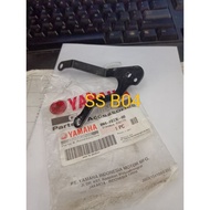 MESIN Bracket 8 cover under iron bracket stay position engine cover radiator water tank mt 25 origin