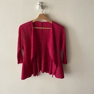 ▪️富貴選物FUGUEI▪️PP  三宅一生 榮耀系列  榮耀紅 開襟外套