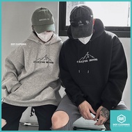 DOT Small Things Korean Style Canyon moom Texture Embroidery LOGO Mountains Moon Bristle Cap T Black