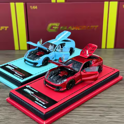 GLAMCRAFT 1:64 812 Competizione Diecast Model Car
