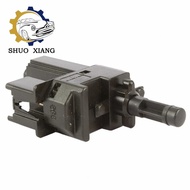 OEM 4M5Z11A152A Clutch Pedall Switch for Ford Focus Escort Fiesta Mazda LR000369 BS1A6649Y 30752408 