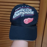 Topi Reebok NHL Stanley Cup Champions 2008 Vintage