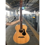 Alvarez ABT60E Guitar