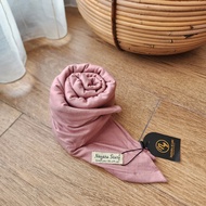 Nayara Scarf - Segitiga Instan Oval Kaos