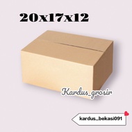 Cardboard box packing 20x17x12