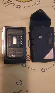 AIWA walkman 正常使用 (用2個AA電)