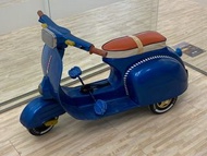 罕有，Vespa 偉士綿羊，兒童腳踏車，三輪車。鐵皮