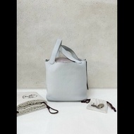 Hermes picotin 22 
聖杯藍銀扣