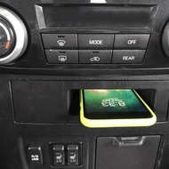 Car Phone Battery Charging Units Wireless Charging Panel Wireless Charger For Mitsubishi Pajero V97 