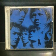 V6 - Seven (HK Press)