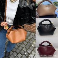 European American Cross-Border Hot Sale 2026 New Style Fashion GANNI High-End Woven Hexagonal Should