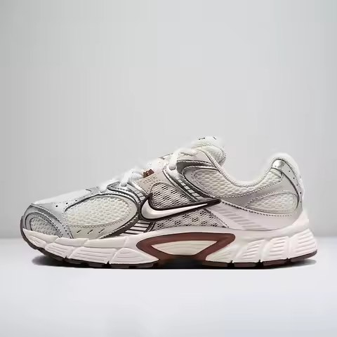 Nike V5 RNR Low Unisex Running Shoes Retro Comfort for Casual Everyday Wear HQ7901-102