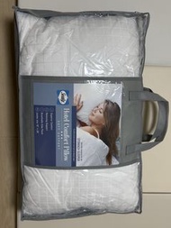 Sealy Hotel Comfort Pillow 舒適枕頭