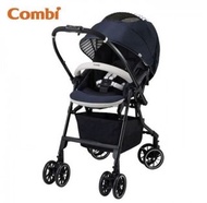Combi  四輪轉向嬰兒手推車