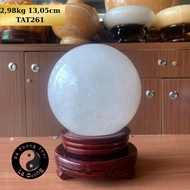 Natural Stone White Quartz Ball. Diameter from 11 to 13cm, Weight from 2 to under 3kg.
